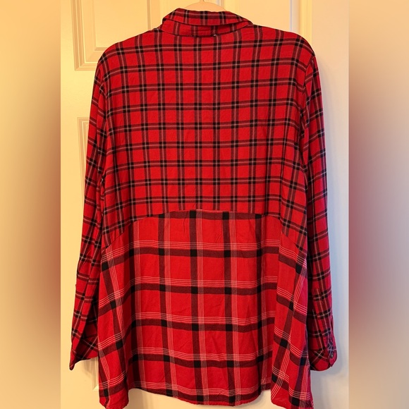 Beachlunchlounge Red and Black Plaid Shirt - Picture 5 of 7